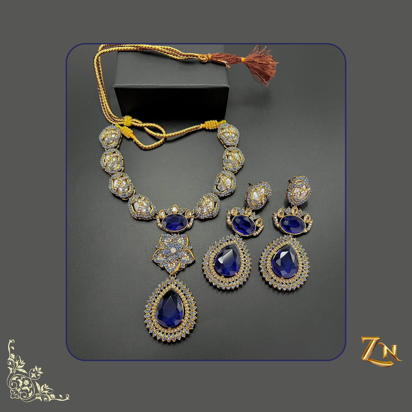 Designer Necklace with saprkling stone