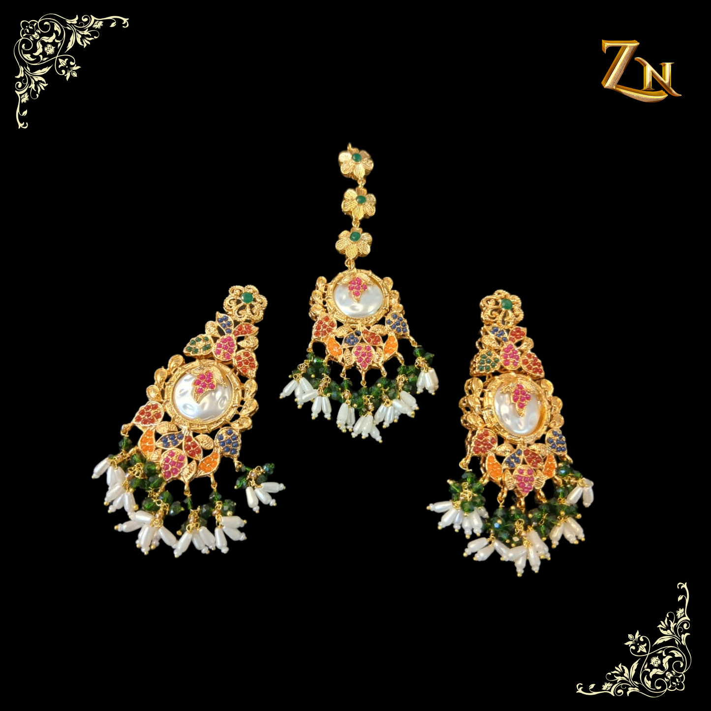 Teeka and earrings in kundan style