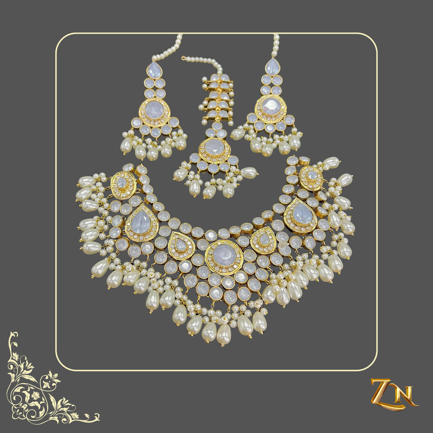 Gold plated furshi kundan set