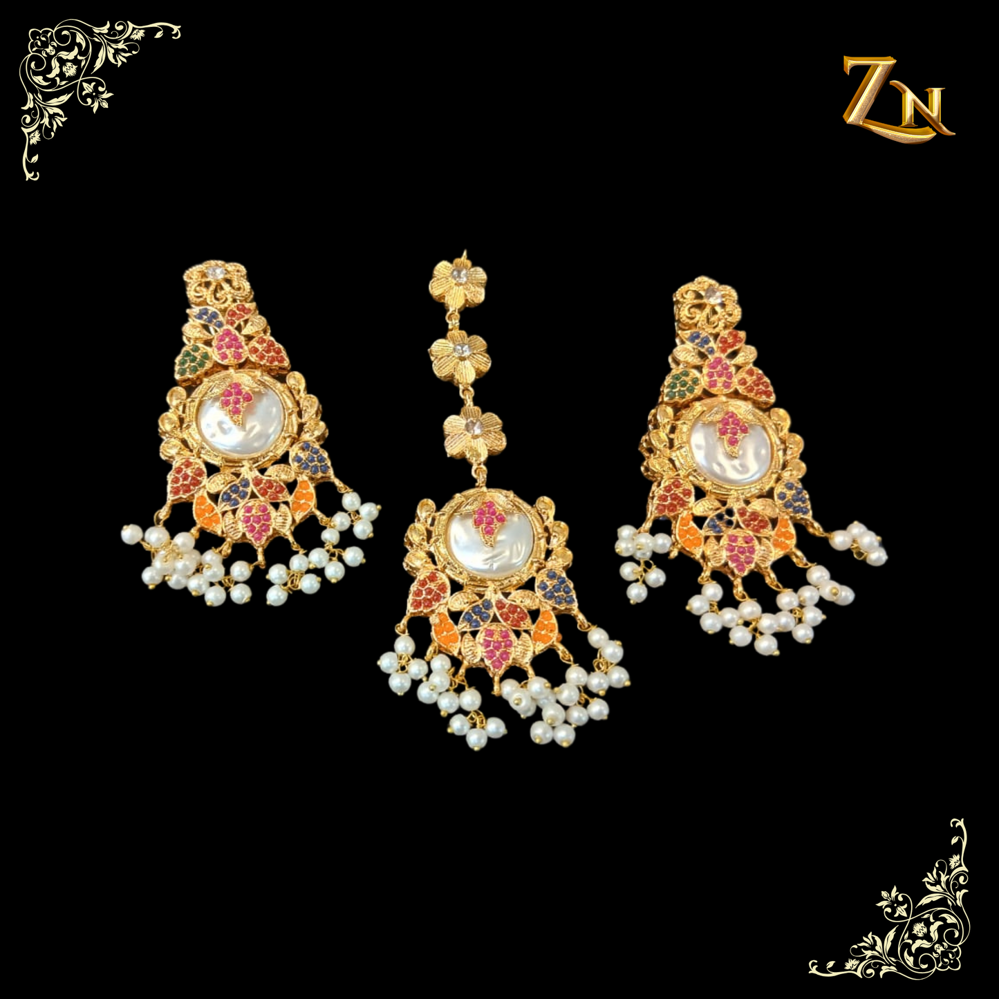 Teeka and earrings in kundan style