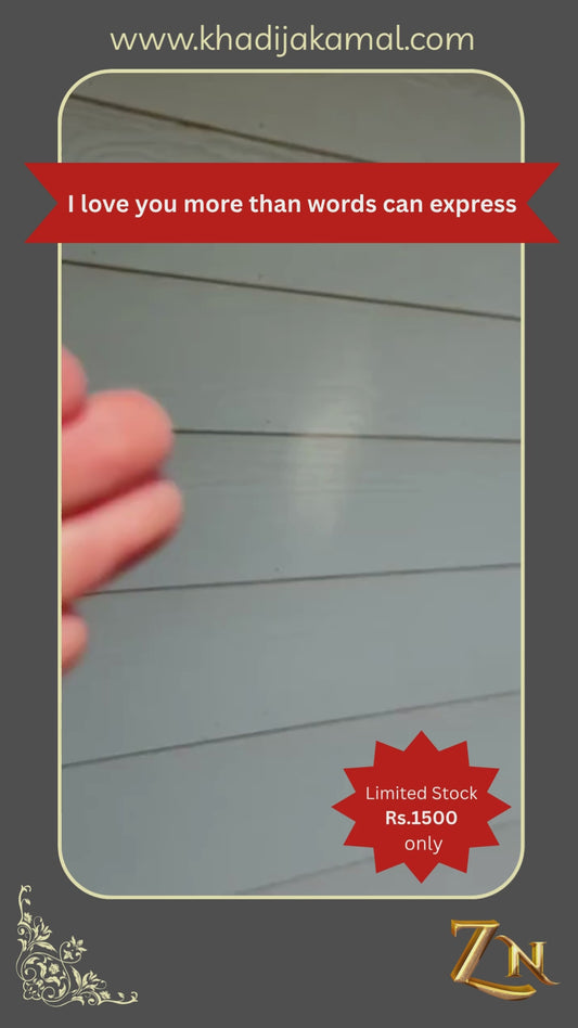 ForeverBond – Stainless Steel Love Locket